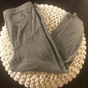 Liz Lange Cropped Grey Maternity Leggings